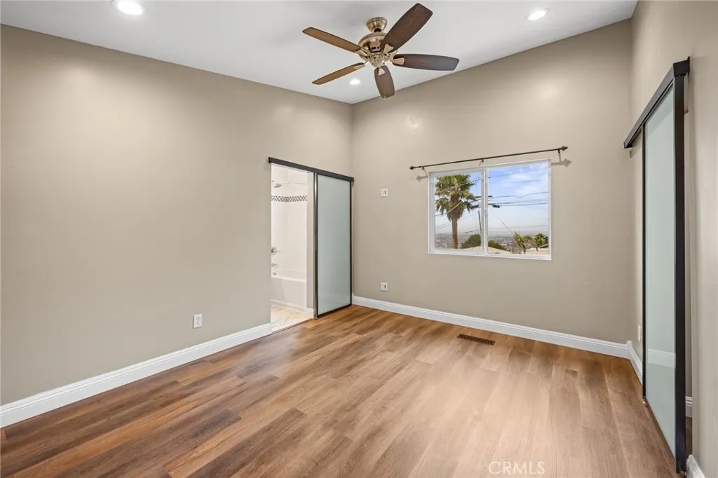 https://cdn.realtyfeed.com/cdn/127/306552401/c6b1818b86ef950e143a093e4407cc9d.webp