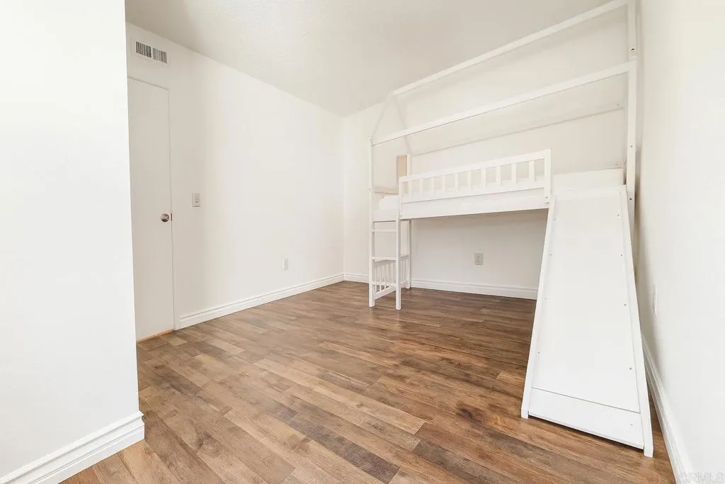 https://cdn.realtyfeed.com/cdn/127/306552422/344725fe978a71ff1ce00eee3ac14a07.webp