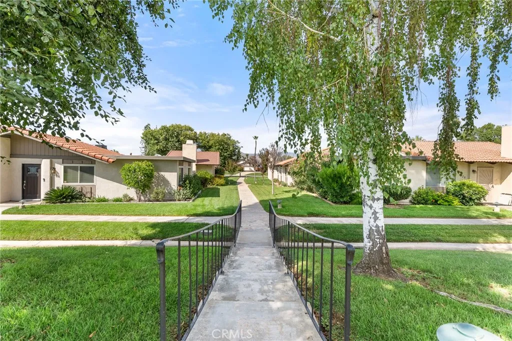 1575 Christopher, Redlands, CA 92374 - Photo 5 of 49, Redlands, CA