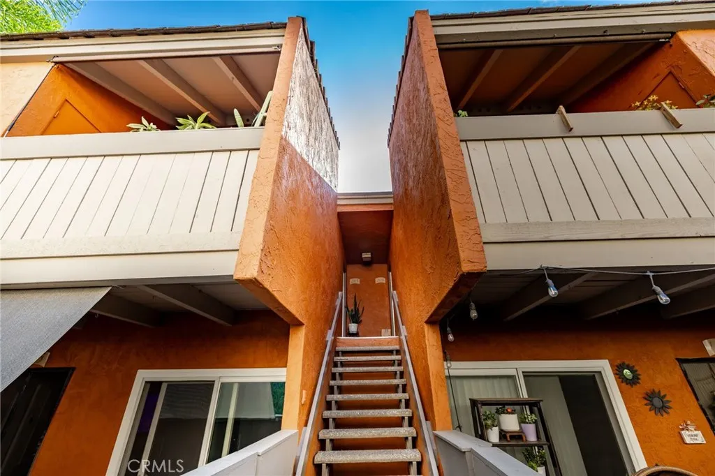 Photo #3: OC25226071 Listing 