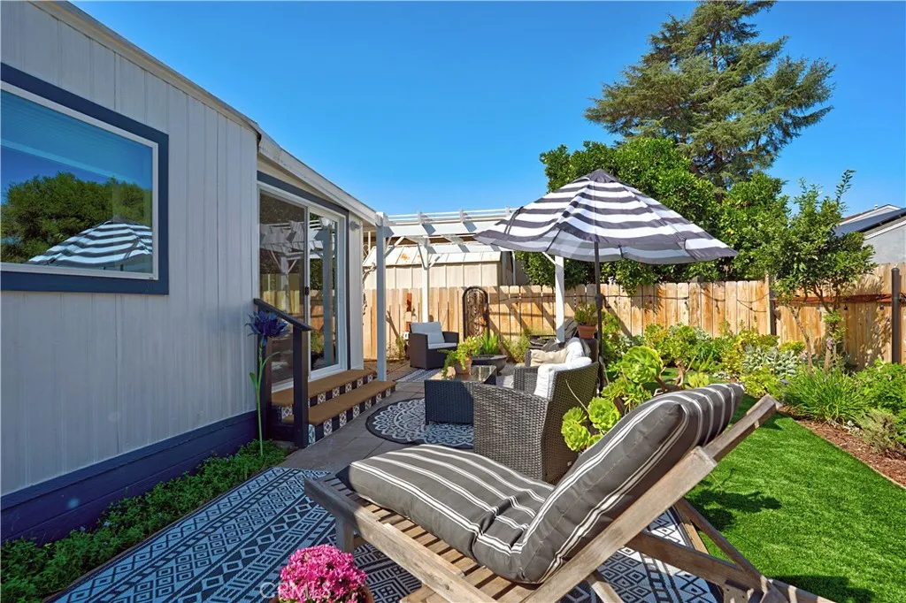 https://cdn.realtyfeed.com/cdn/127/306552549/2febf2ec6f5be6a2a8a7455167da837a.webp