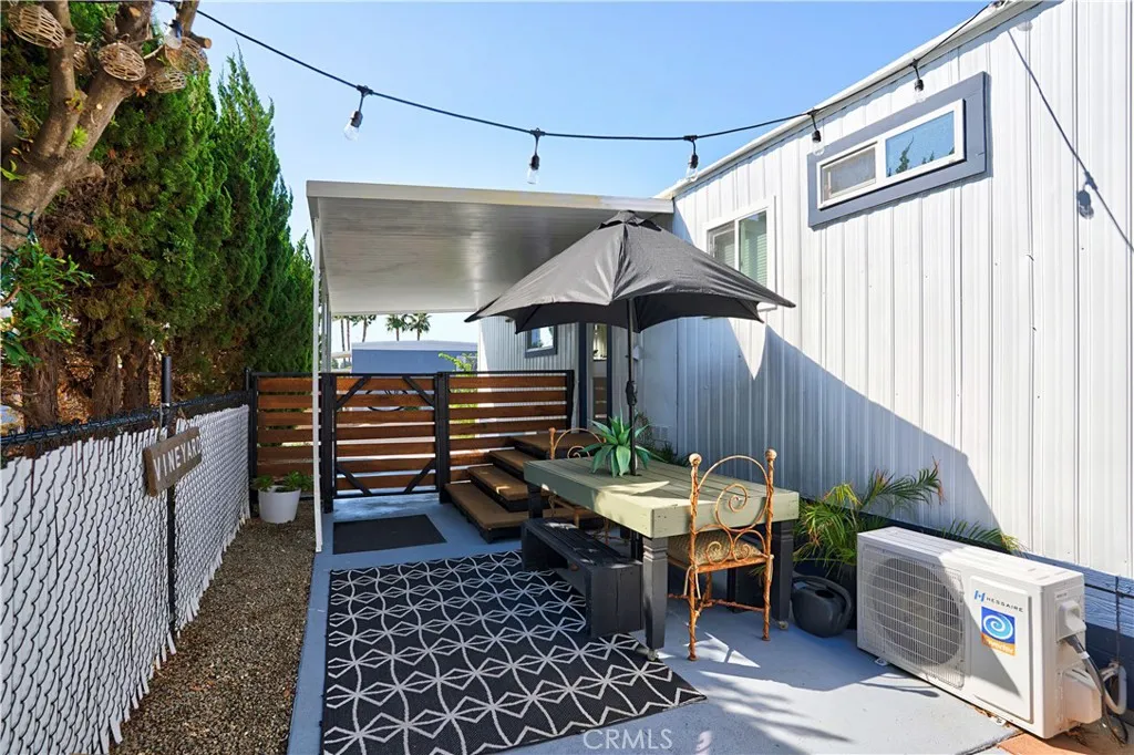 https://cdn.realtyfeed.com/cdn/127/306552549/8d9b79d8d88b48e5335b79d516ebb8fe.webp