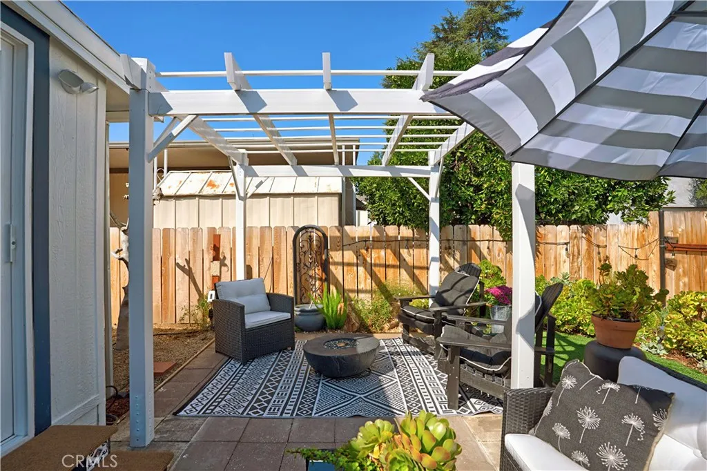 https://cdn.realtyfeed.com/cdn/127/306552549/b134e9b18c1674c62dbc32b25818fa6a.webp