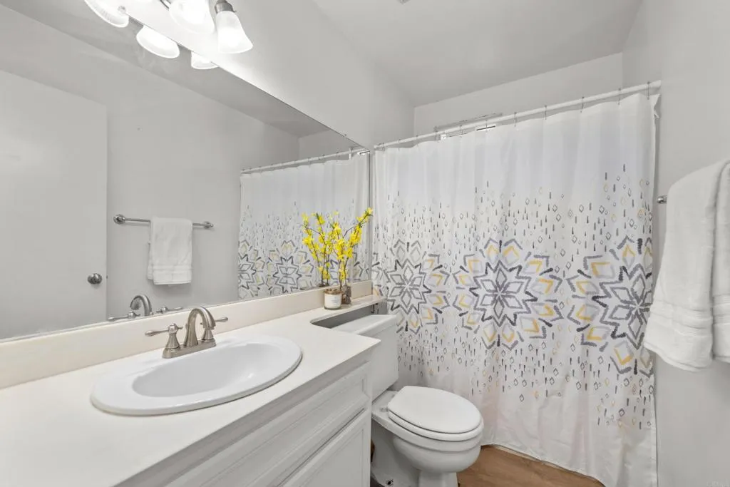 https://cdn.realtyfeed.com/cdn/127/306552562/0b3c380ff72947121fc3afcf9b67e9d9.webp