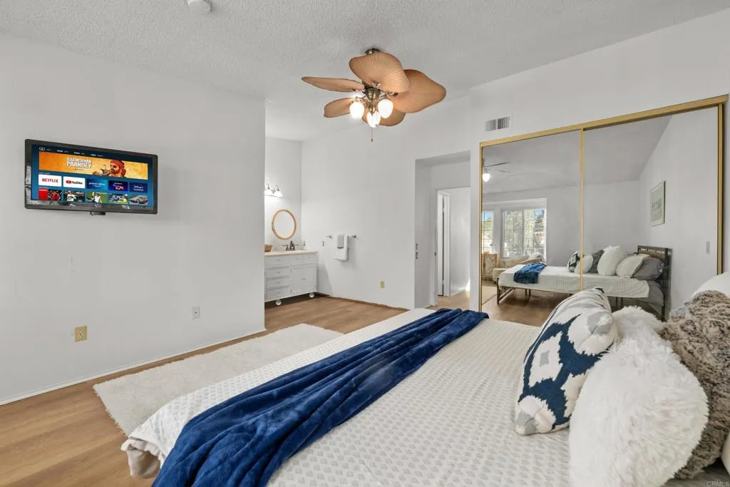 https://cdn.realtyfeed.com/cdn/127/306552562/71494dacaa41ef5e3a22f508662d9303.webp