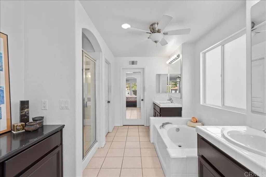 https://cdn.realtyfeed.com/cdn/127/306552597/099240e2b0a8386abb6e0e58fe284f9c.webp