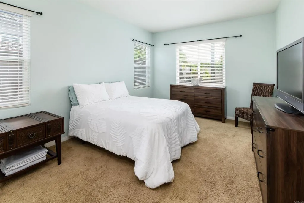 https://cdn.realtyfeed.com/cdn/127/306552627/950ddc34894ad952bf1696a9407f864d.webp