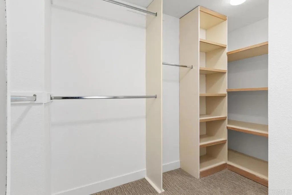 https://cdn.realtyfeed.com/cdn/127/306552640/032273274d4896bde318471cf072f207.webp
