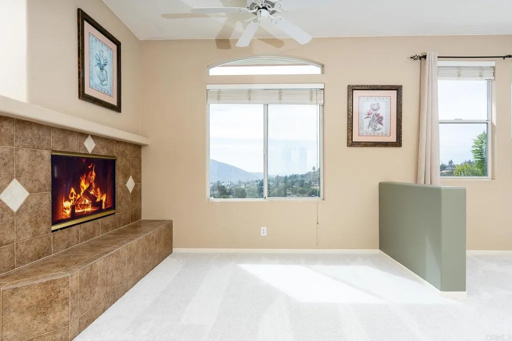 https://cdn.realtyfeed.com/cdn/127/306552651/978691fc82b1643315c494c3f3b4f041.webp