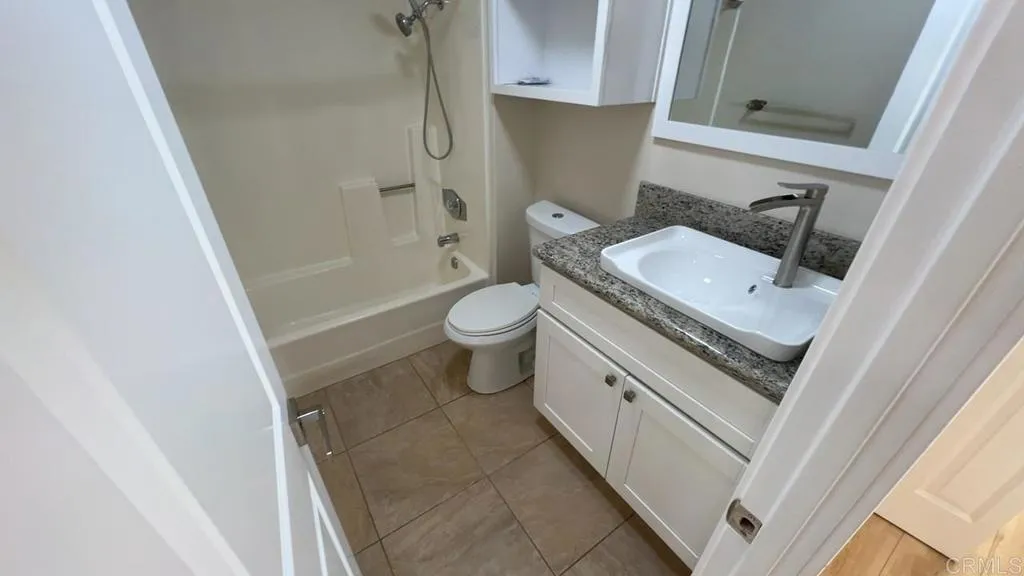 https://cdn.realtyfeed.com/cdn/127/306552680/04f2c17484456c600bd8d29d9c9310b2.webp
