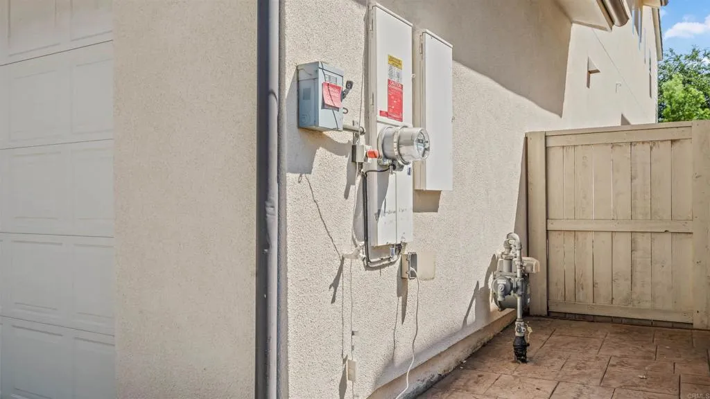 https://cdn.realtyfeed.com/cdn/127/306552720/22f28253063e0c1631cfac94d2f0eda8.webp