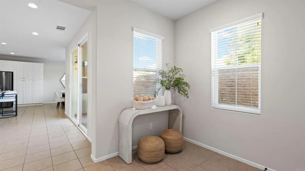 https://cdn.realtyfeed.com/cdn/127/306552720/5065c2d094cf96123450def8a83260c6.webp