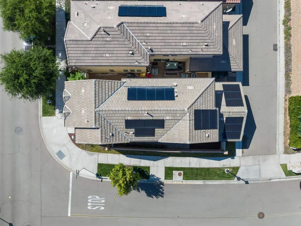 https://cdn.realtyfeed.com/cdn/127/306552720/c03627f18da7d63c423b96b8e3f91ee9.webp
