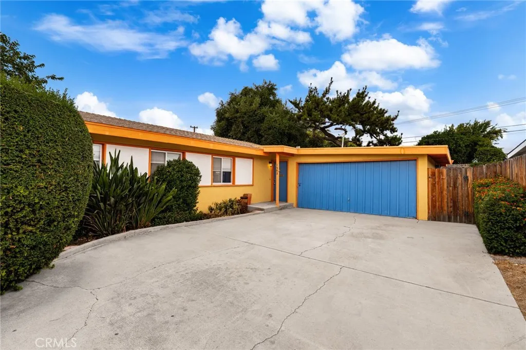 La Verne, CA 91750