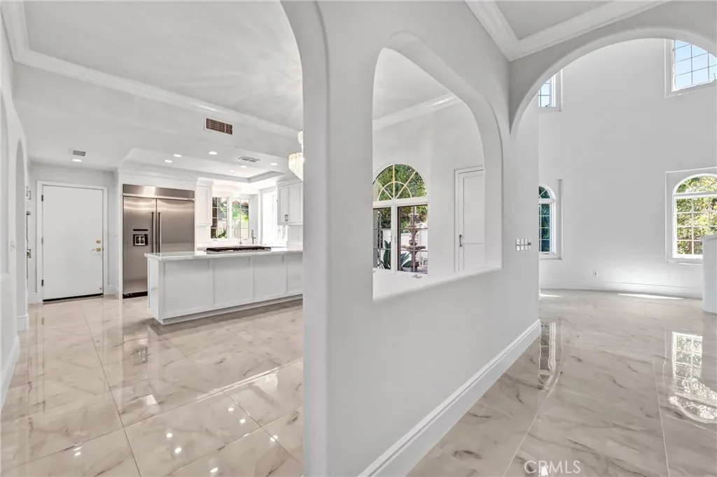 https://cdn.realtyfeed.com/cdn/127/306552747/1edb45197b15a3de35018e1b29ef2c75.webp