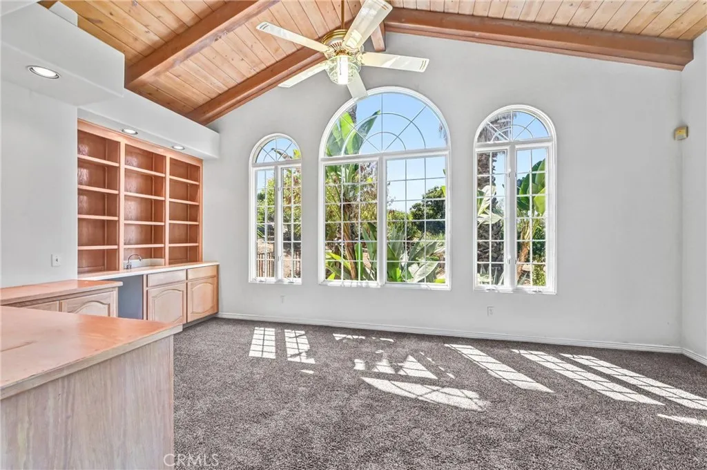https://cdn.realtyfeed.com/cdn/127/306552747/250f010db2a2d455958804ec76aeb15e.webp