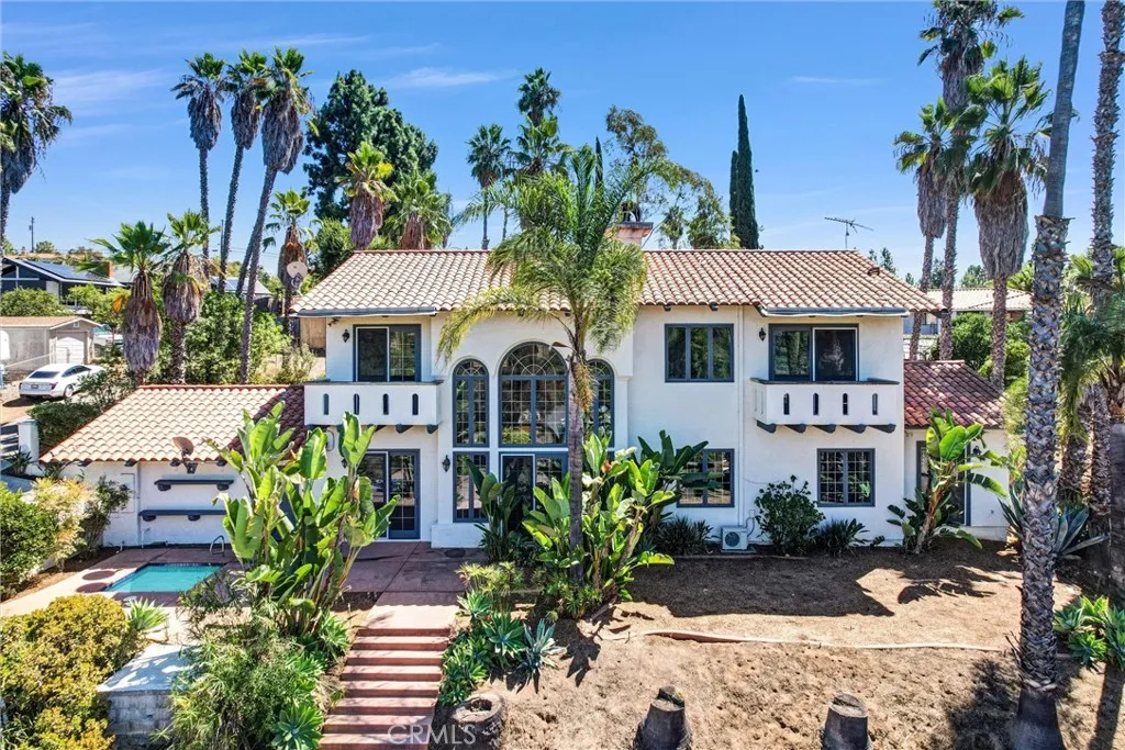 https://cdn.realtyfeed.com/cdn/127/306552747/9829497c408251f9f04927aeffe56f41.webp