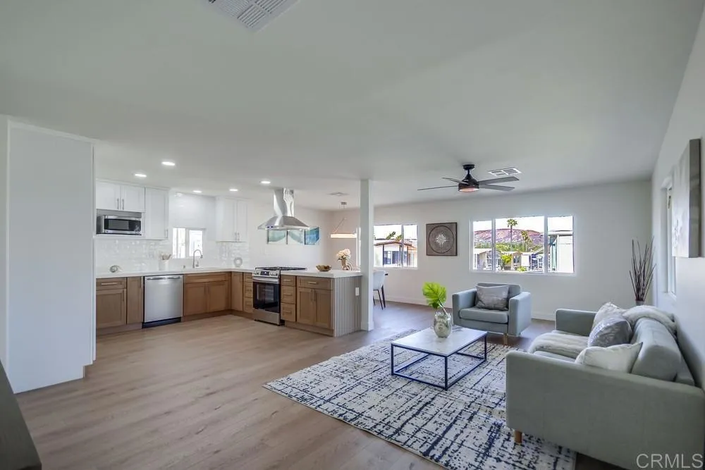 https://cdn.realtyfeed.com/cdn/127/306552769/103e84629df592288d1120e41ff16816.webp