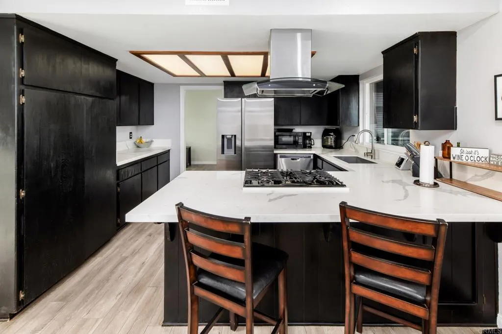 https://cdn.realtyfeed.com/cdn/127/306552829/14ce67ac51f56706d6a7c24857f32150.webp