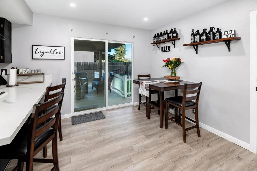 https://cdn.realtyfeed.com/cdn/127/306552829/276b5e2ea72ec06c32aa40c0978fc7d5.webp