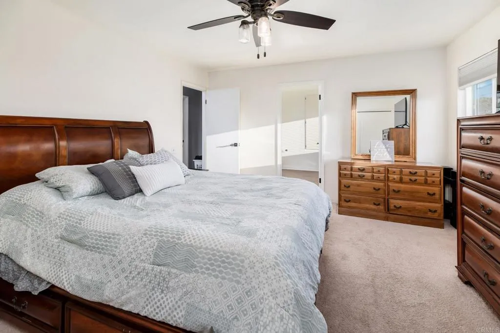 https://cdn.realtyfeed.com/cdn/127/306552829/3dfd8a7967bbb1b5a92961cf81fde079.webp