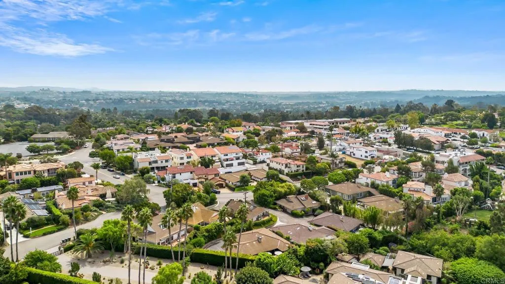 https://cdn.realtyfeed.com/cdn/127/306552851/b73a878763a3d6a4a2a68d4f7daef89d.webp