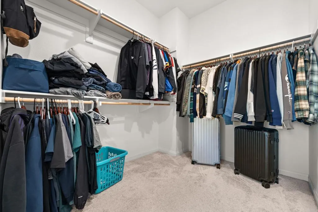 https://cdn.realtyfeed.com/cdn/127/306552909/42262c765c4974905f537533428b37ea.webp