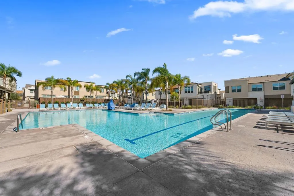 https://cdn.realtyfeed.com/cdn/127/306552909/5a070ad33e37b176bf52cad75369ba64.webp