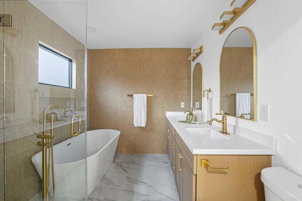 https://cdn.realtyfeed.com/cdn/127/306552943/0101bfbac5118f348d2b830538a08d65.webp