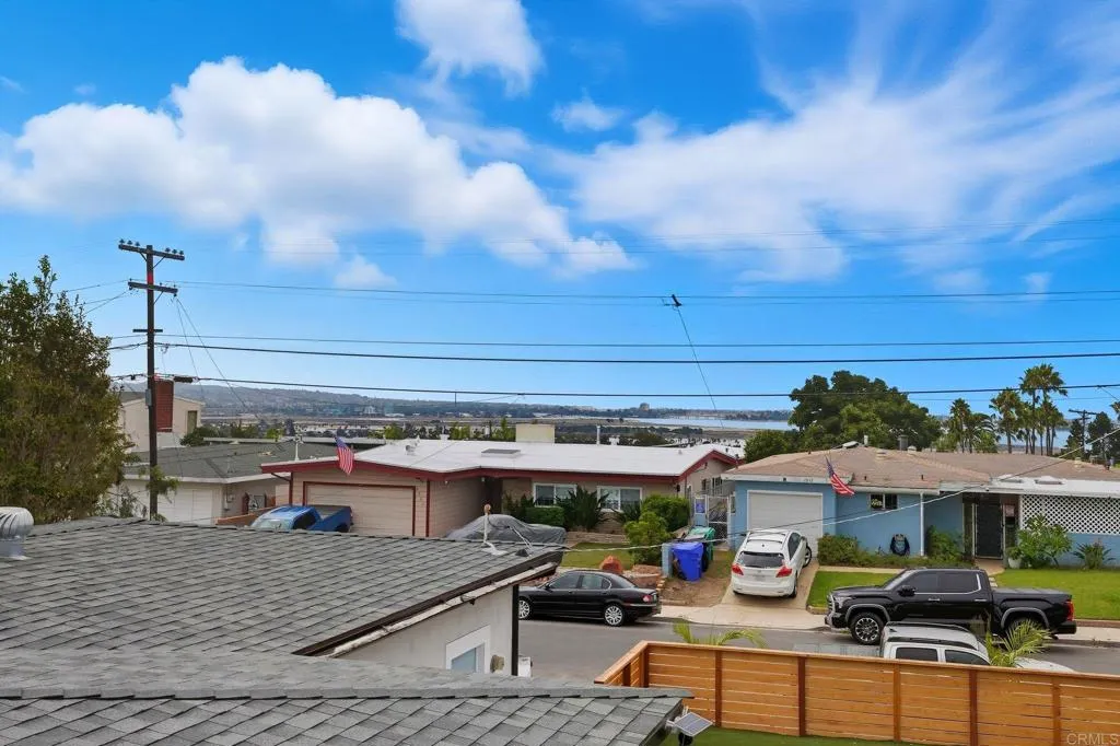 https://cdn.realtyfeed.com/cdn/127/306552943/e331b2722b08d3e7c9de8c1b019f45bc.webp