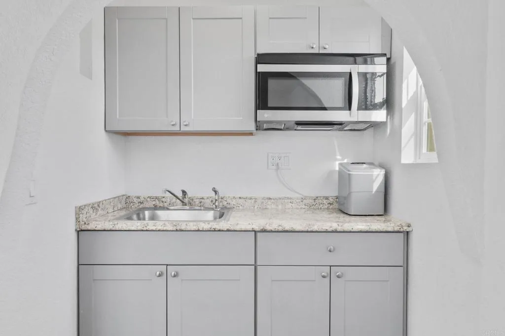 Photo #25: PTP2507374 Listing: Photo #25