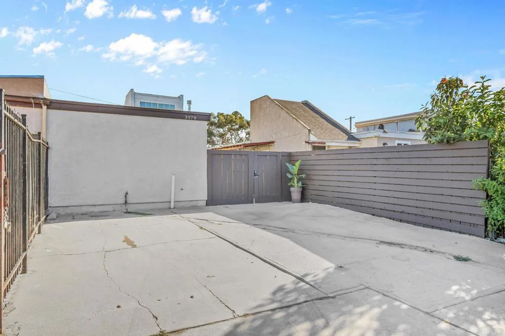Photo #31: PTP2507374 Listing: Photo #31
