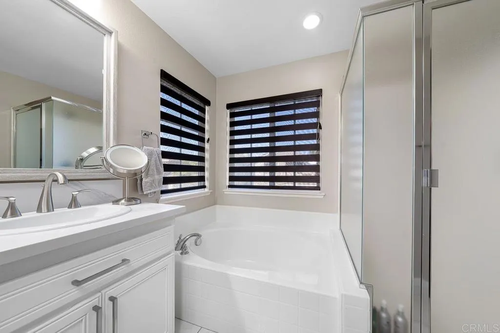 https://cdn.realtyfeed.com/cdn/127/306553046/73785dbb725289592301073043eba648.webp