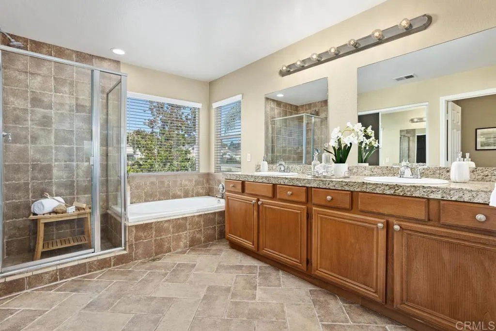 https://cdn.realtyfeed.com/cdn/127/306553058/94e0a65fc0ca91e25048dc52809aba3b.webp
