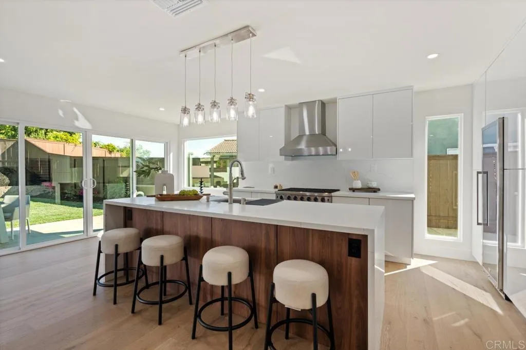 https://cdn.realtyfeed.com/cdn/127/306553074/83f6d7ed65e18182acf3b4fe5051a9a4.webp