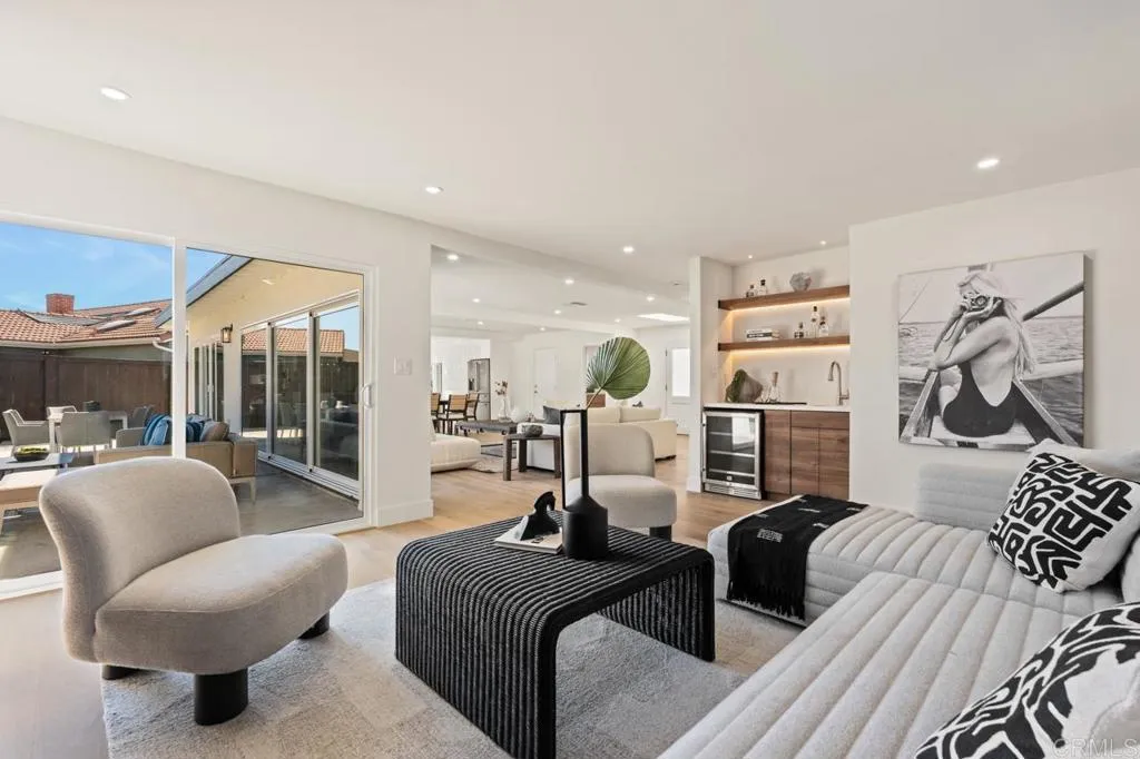https://cdn.realtyfeed.com/cdn/127/306553074/d217fef7a5d97d08a6fc6106e54d7792.webp