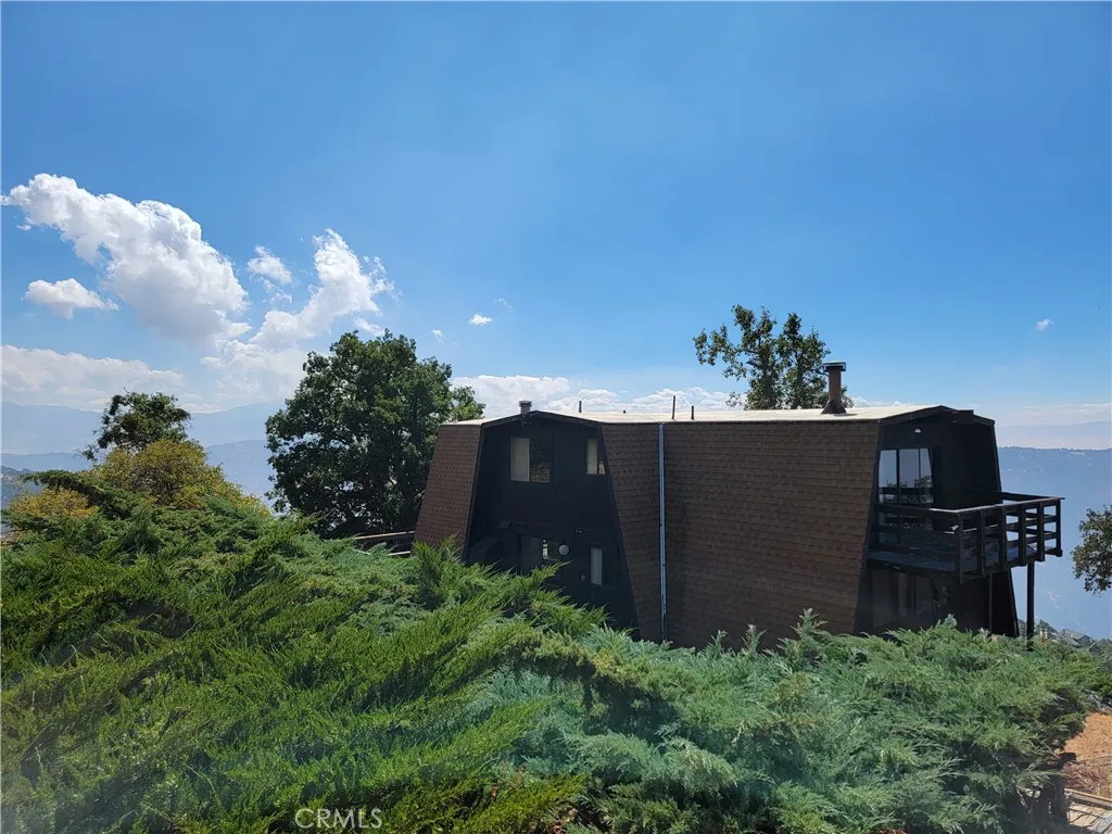 27380 Deertrail Drive, Tehachapi, CA 93561 - Photo 3 of 47, Tehachapi, CA