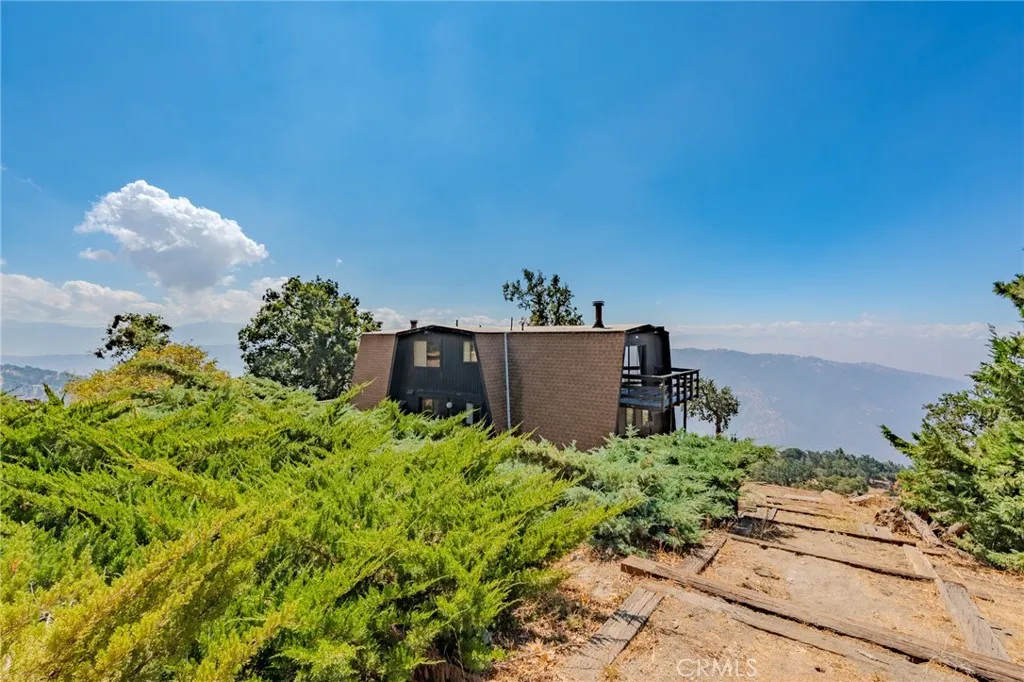 27380 Deertrail Drive, Tehachapi, CA 93561 - Photo 5 of 47, Tehachapi, CA