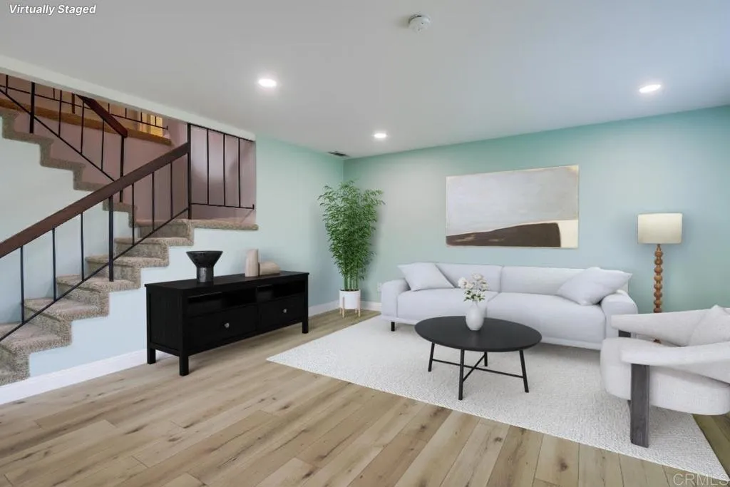 Photo #5: PTP2507381 Listing 