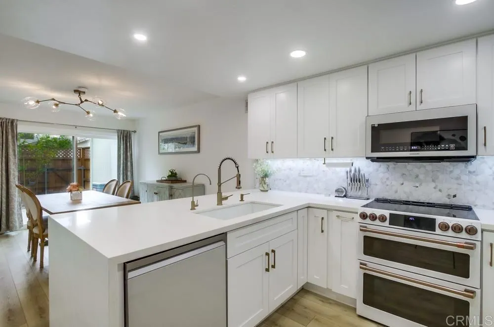 Photo #12: PTP2507381 Listing: Photo #12