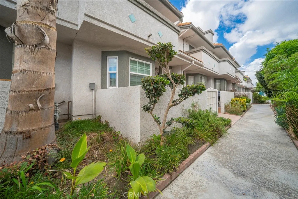 13919 Arthur Avenue Unit 22, Paramount, CA 90723 - Photo 4 of 40, Paramount, CA