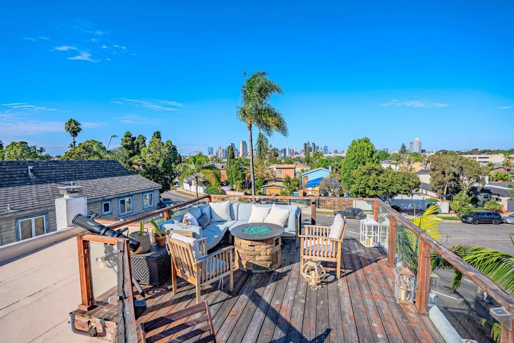 https://cdn.realtyfeed.com/cdn/127/306553250/341bc2b6f364b610a57f0021dcb8e67d.webp