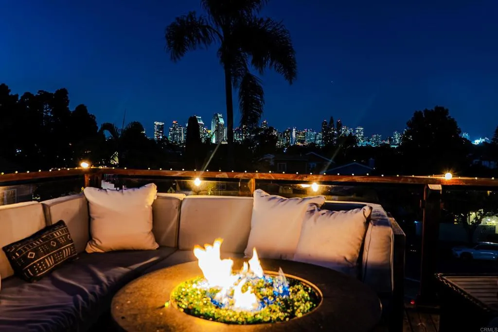 https://cdn.realtyfeed.com/cdn/127/306553250/ee641e7cff5c63c11da1e78123f23384.webp