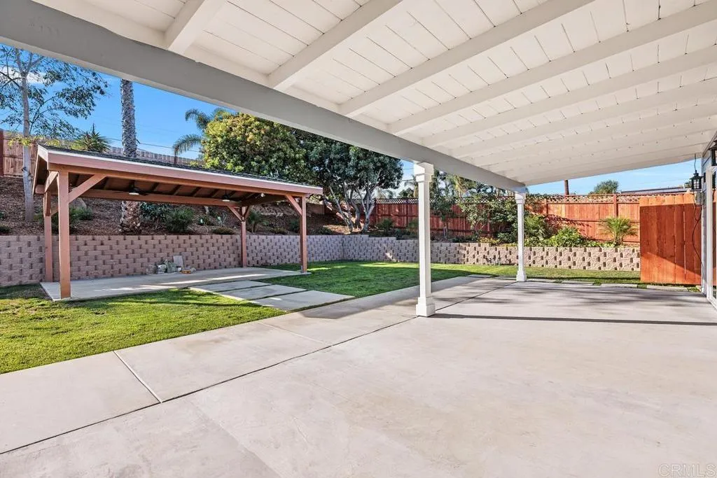 https://cdn.realtyfeed.com/cdn/127/306553313/aa727d31d162d04dd59d4d2b0c41d6b9.webp