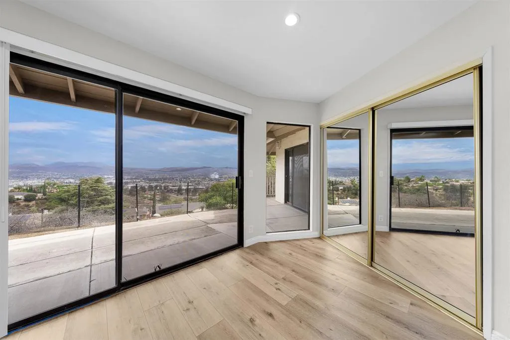 https://cdn.realtyfeed.com/cdn/127/306553354/141ba3353828155a5d96e34e378271aa.webp