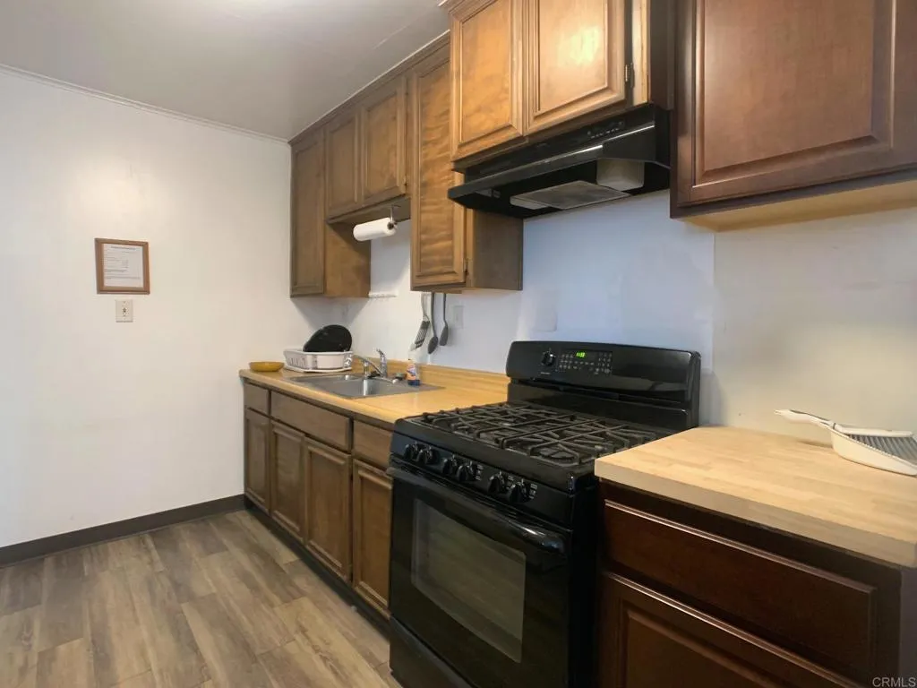 https://cdn.realtyfeed.com/cdn/127/306553366/dcbd980ef3481b90da9c7f0a8ec9bce8.webp