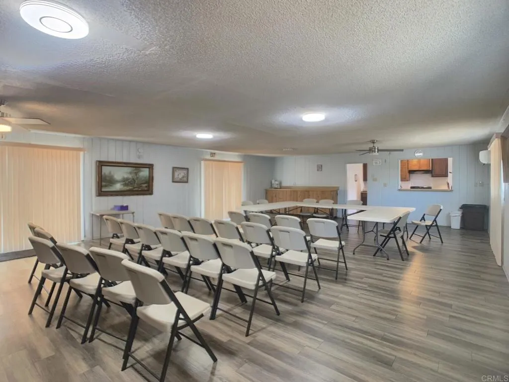 https://cdn.realtyfeed.com/cdn/127/306553366/fabb04c23d3d3b4ab5d22e18edafe891.webp