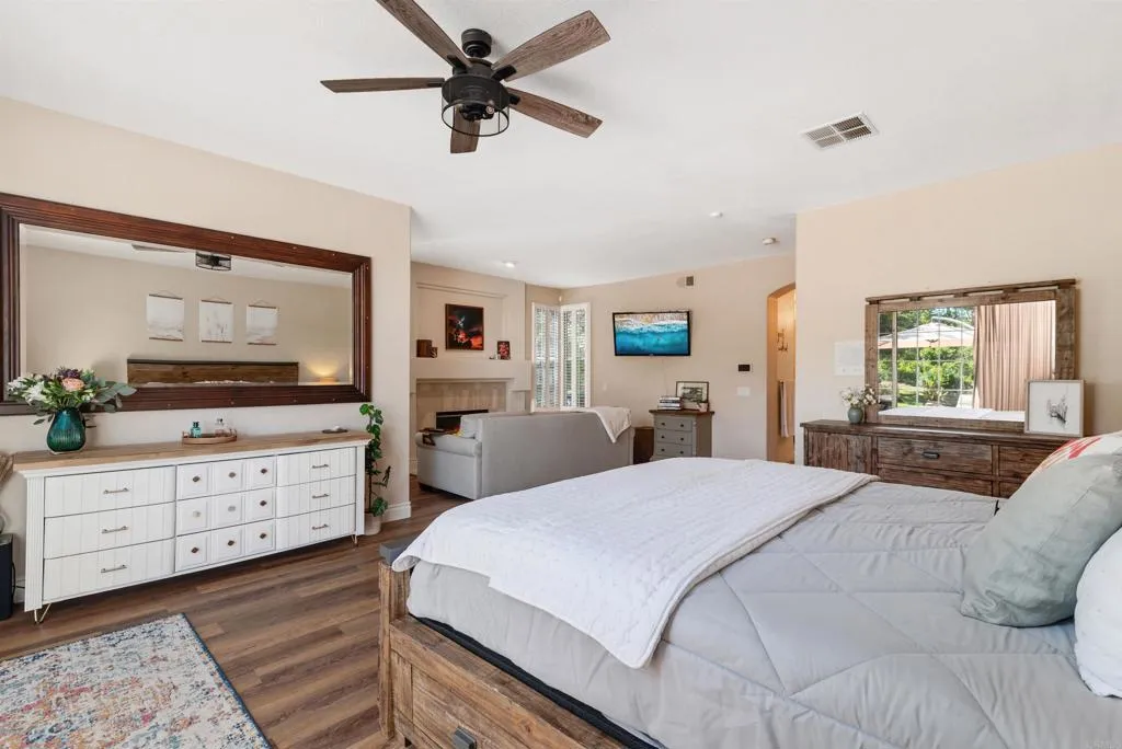 https://cdn.realtyfeed.com/cdn/127/306553417/0397bb0a7277564a8236b2de97916a7a.webp