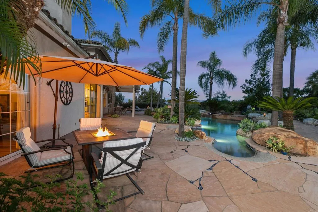 https://cdn.realtyfeed.com/cdn/127/306553417/1b89c9c08f946e1dd8fc607497b0bf93.webp
