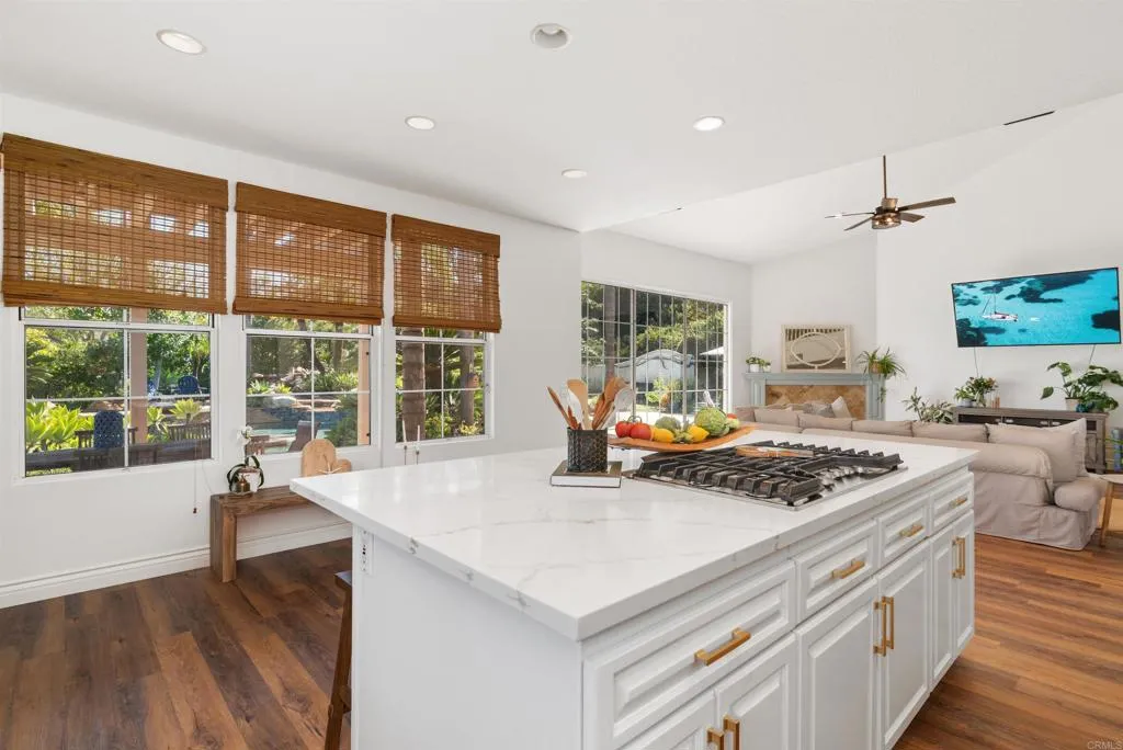 https://cdn.realtyfeed.com/cdn/127/306553417/598d68a68c748d074f4b04ac2c1f05a3.webp